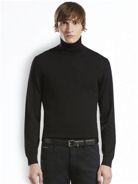 gucci turtleneck sweater.